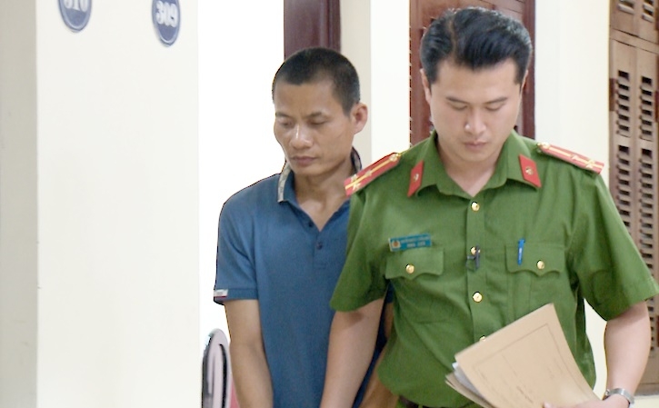 Tên cướp ngân hàng ở Hà Nội khai uống hết một can bia trước khi hành động